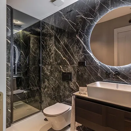 아파트 Elegant Manor Staycation Escape